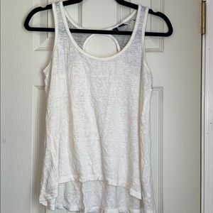 NWOT Tank with keyhole back